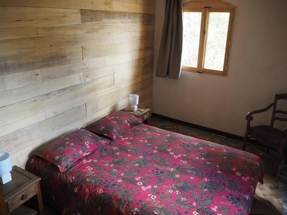 Grand Gite Les Cabanes De Fallot Pour 19 Personnes - Piscine Naturelle 0*, L'isle-Bouzon France