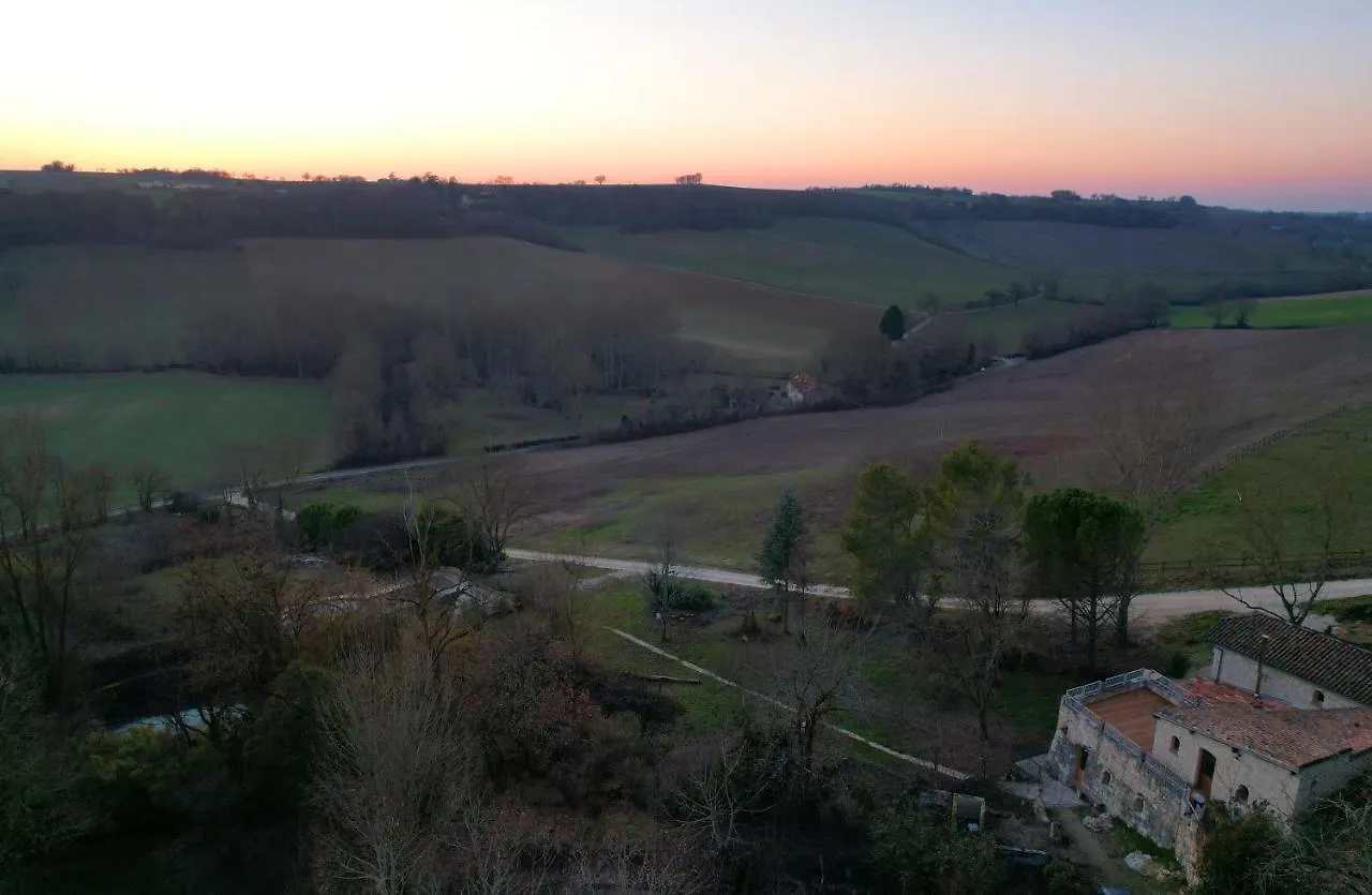 Grand Gite Les Cabanes De Fallot Pour 19 Personnes - Piscine Naturelle 0*, L'isle-Bouzon France